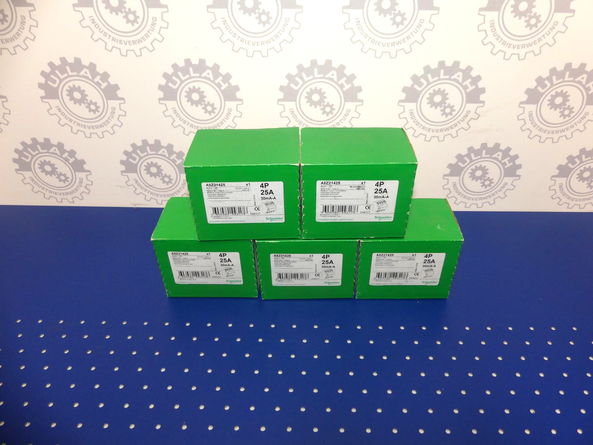 5 x Schneider Electric A9Z21425