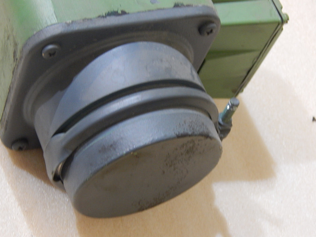 Siemens 1FT5066-0AF71-2-Z  3~ Permanent-Magnet-Motor  Used
