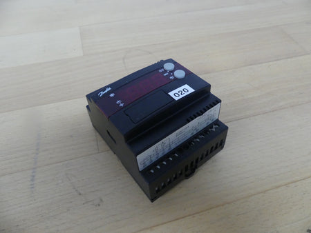 DANFOSS EKC 301 EKA 173/5