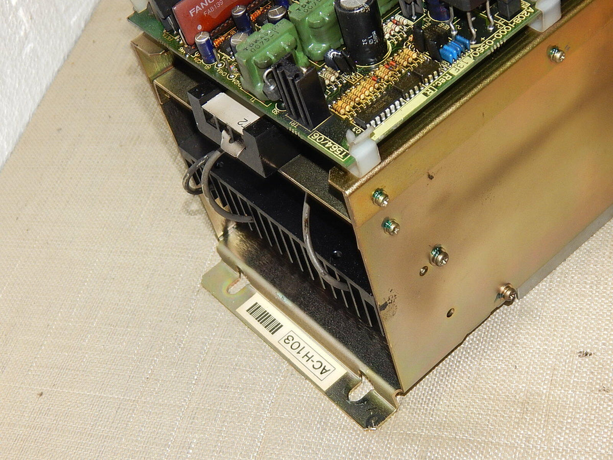 Fanuc A06B-6050-H103 /A20B-1000-0560/13F Velocity Control Unit  used