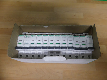 12xSchneider Electric A9F06110