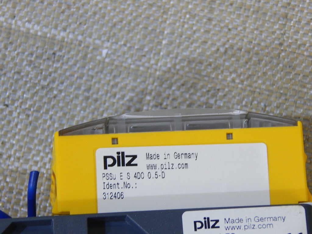 4x PILZ Elektronikmodul PSSu E S 4DO 0.5-D Used