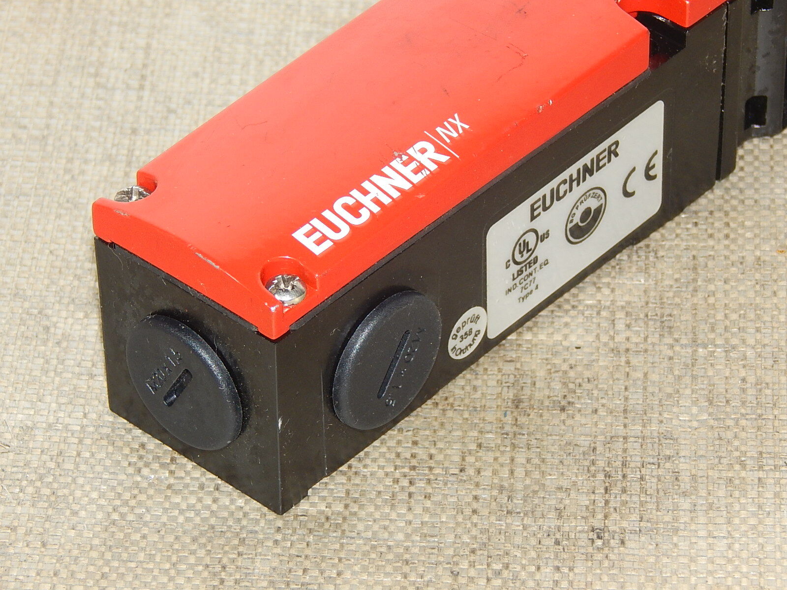 Euchner  NX1-2131A-M  092624 Safety Switch 