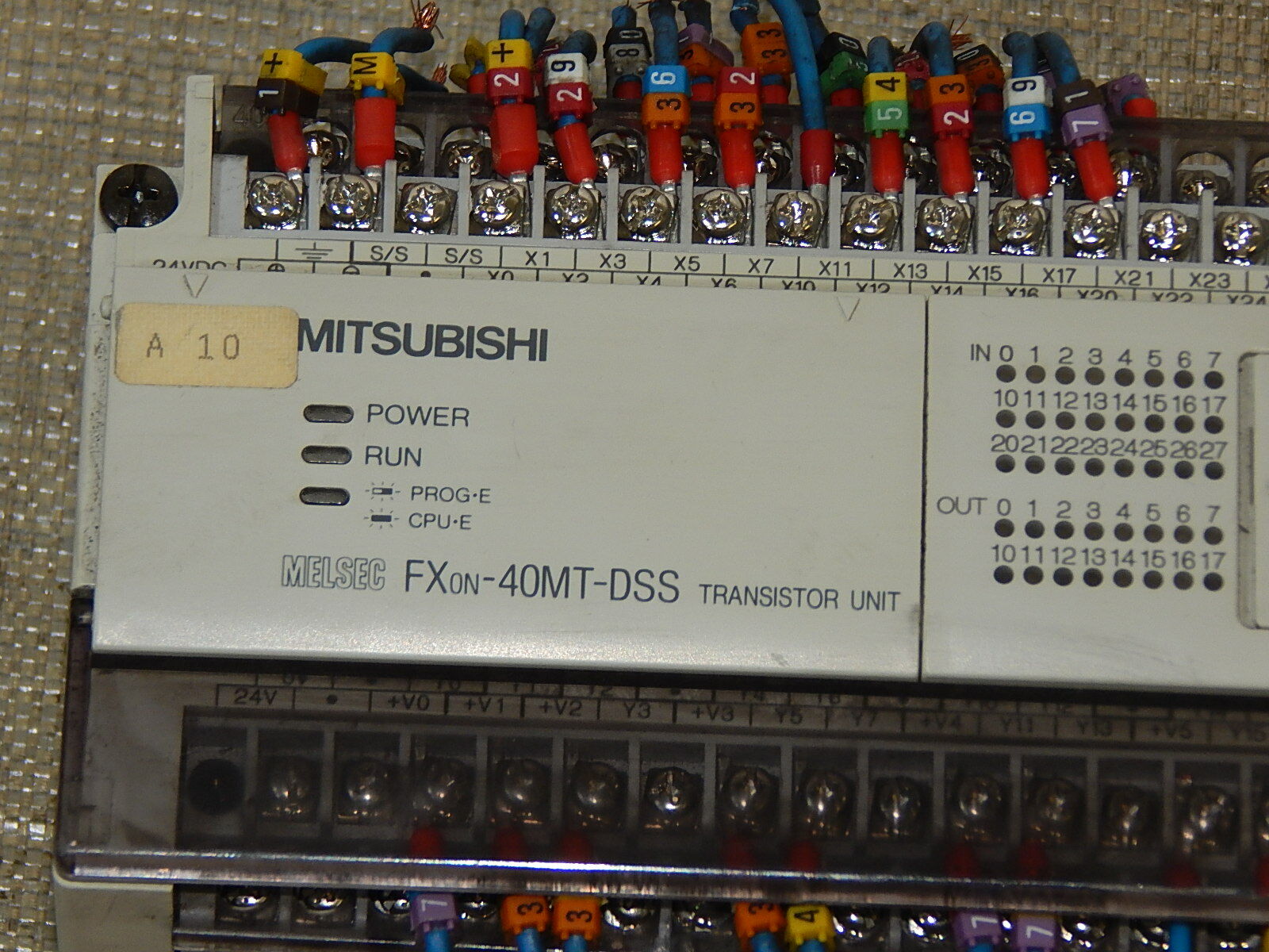  Mitsubishi Melsec FXon-40MT-DSS  Transistor Unit