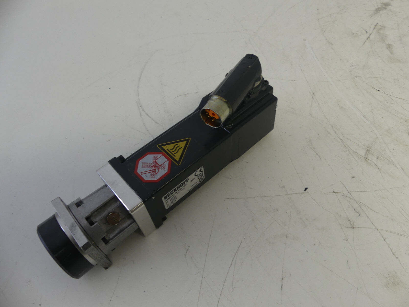 Beckhoff AM8012-0ch0-1001