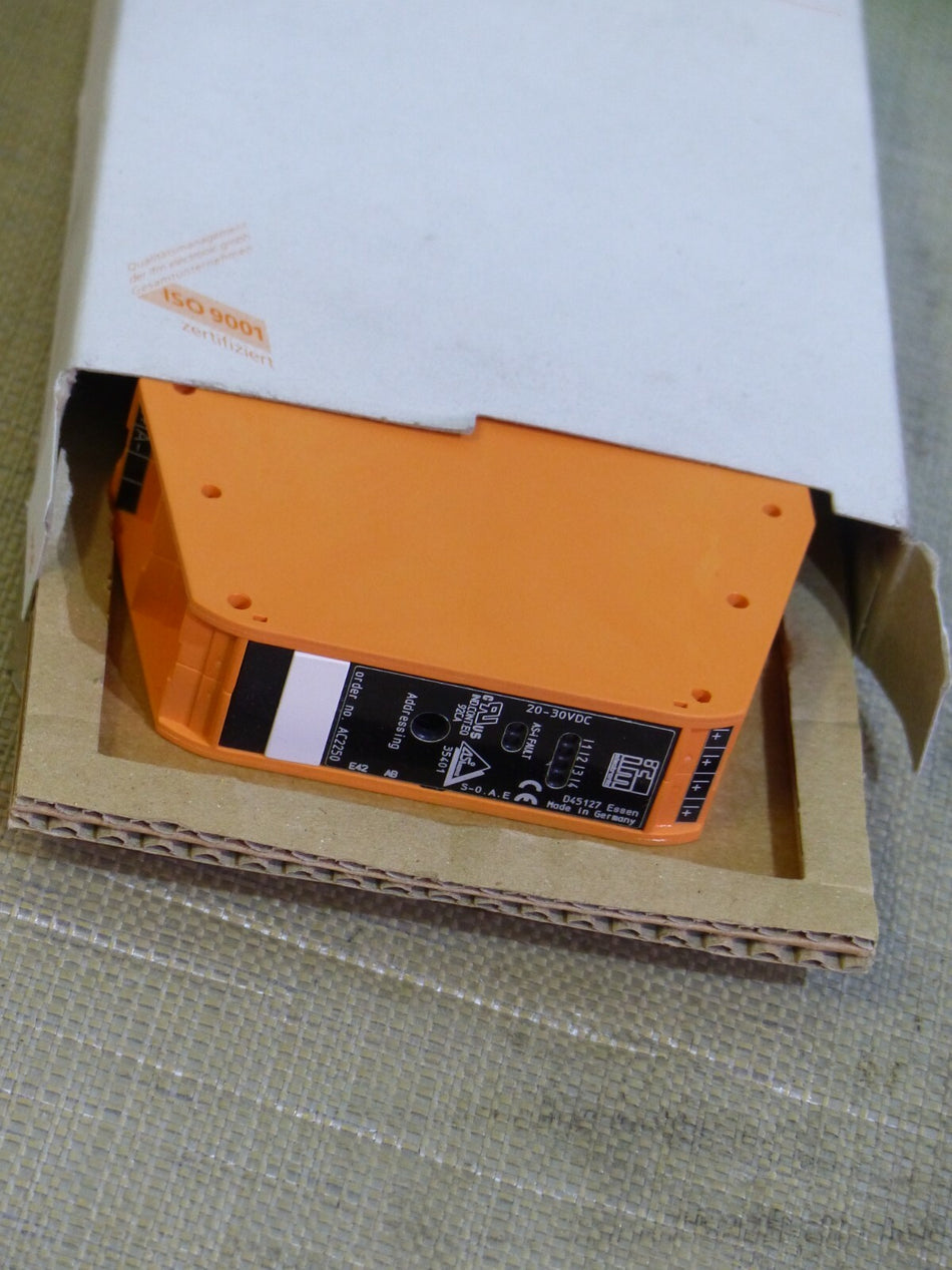  ifm AC2250  SmartLine25 4DI C