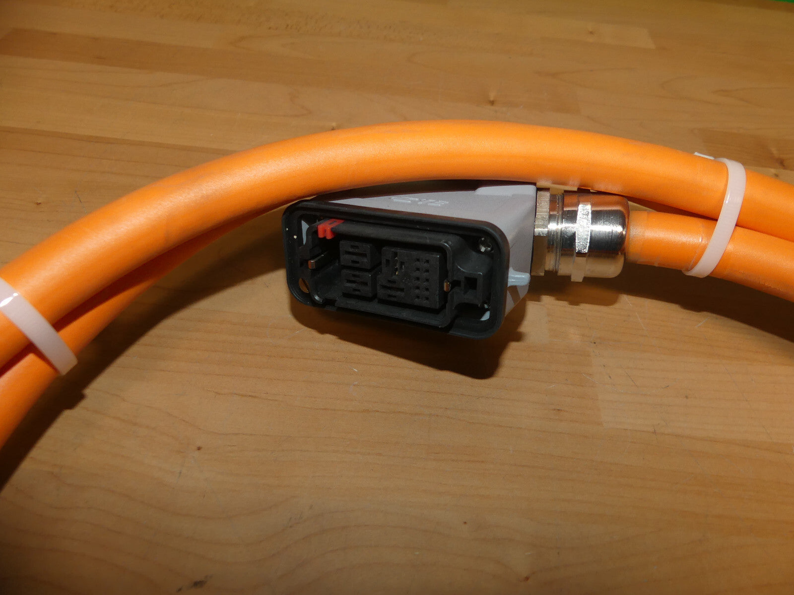 REXROTH R911386001/AB  21W3/33