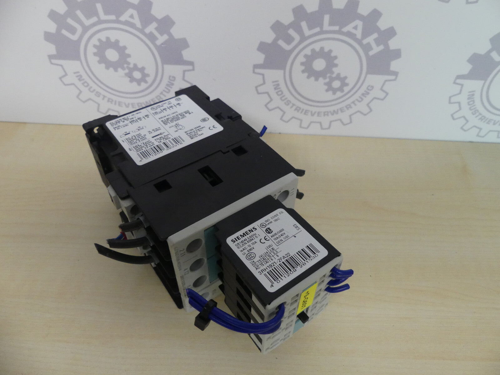 SIEMENS 3RT1325-1BB40