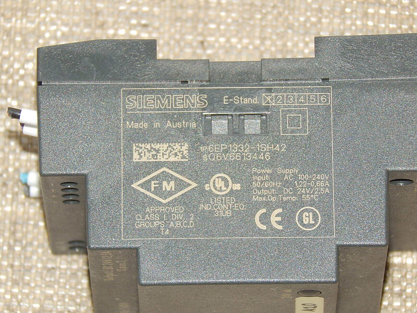 Siemens LOGO! Power 6EP1 332-1SH42 / 6EP1332-1SH42   E.1 used