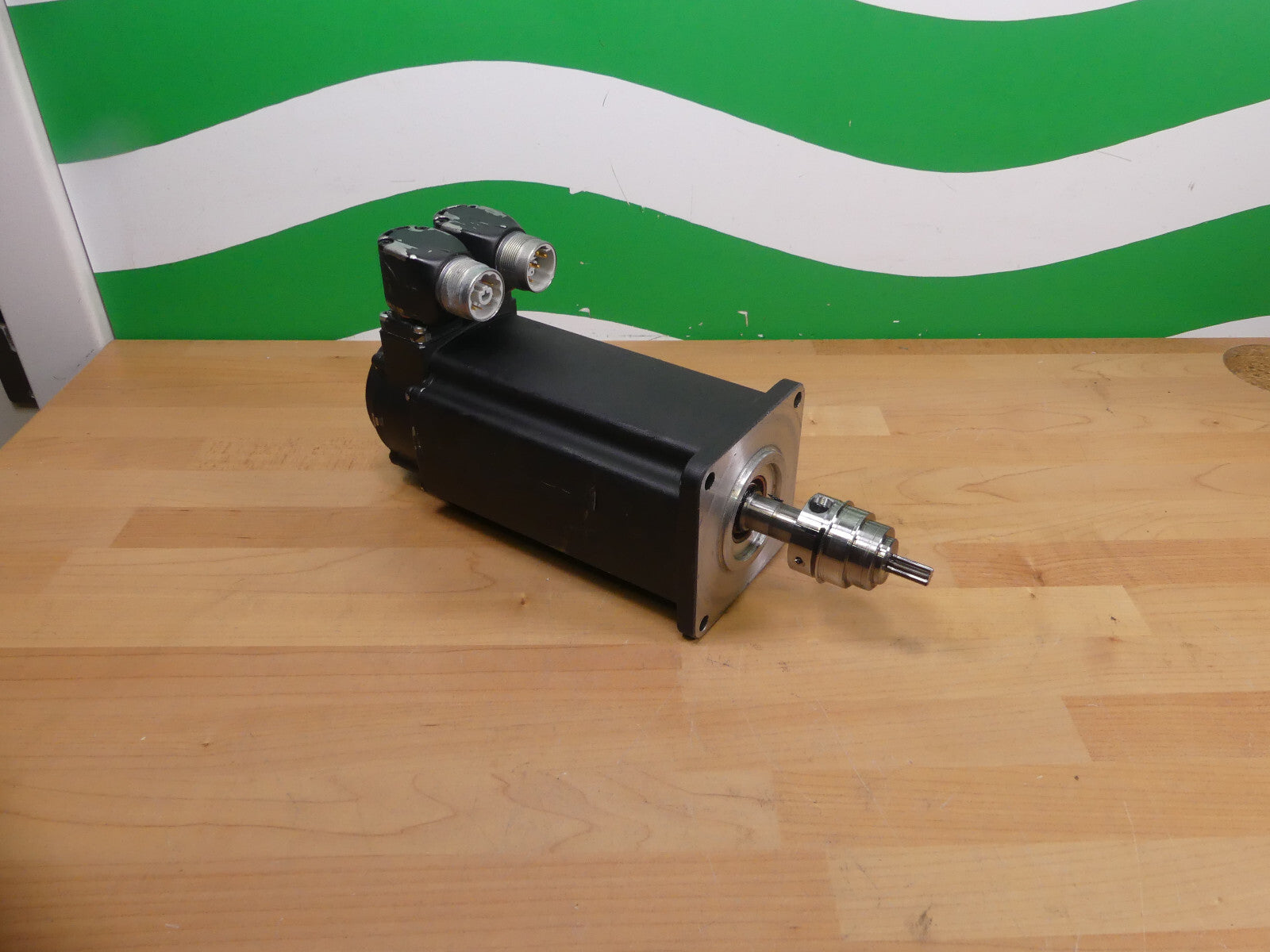 Rexroth MSK040C-0450-NN-M1-UG0-NNNN