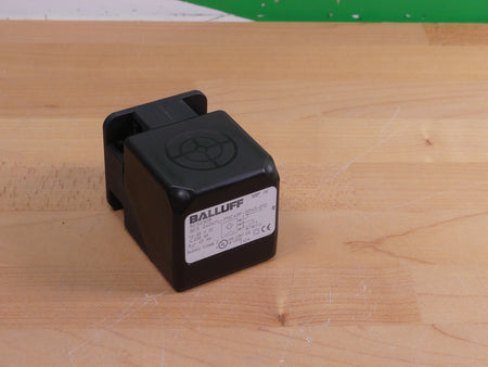 BALLUFF BES Q40KFU-PSC40F-S04G-012