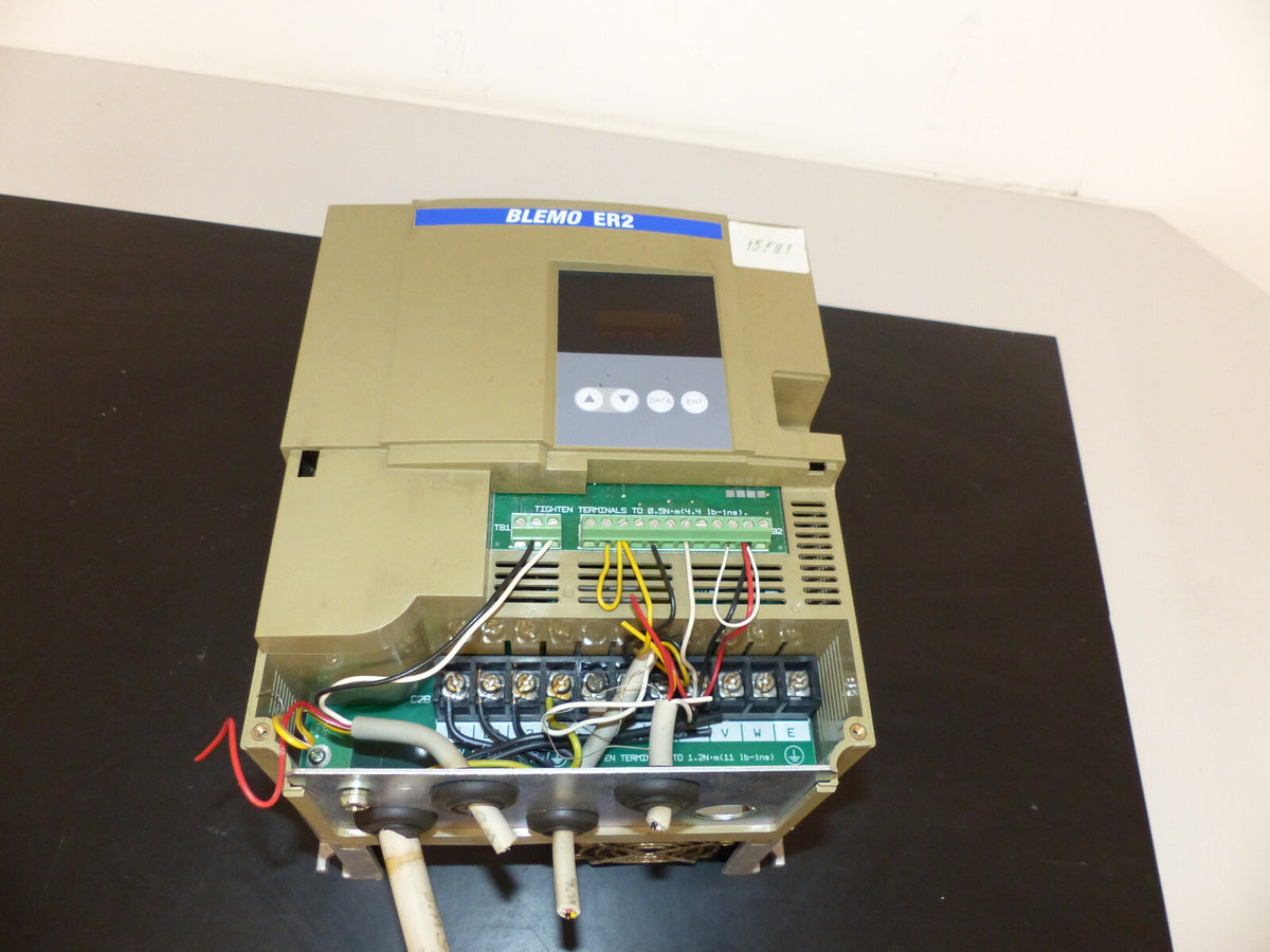 BLEMO ER2 CC OR J:10A MAX 2:2KW Frequency Inverter ohne deckel s.Bilder