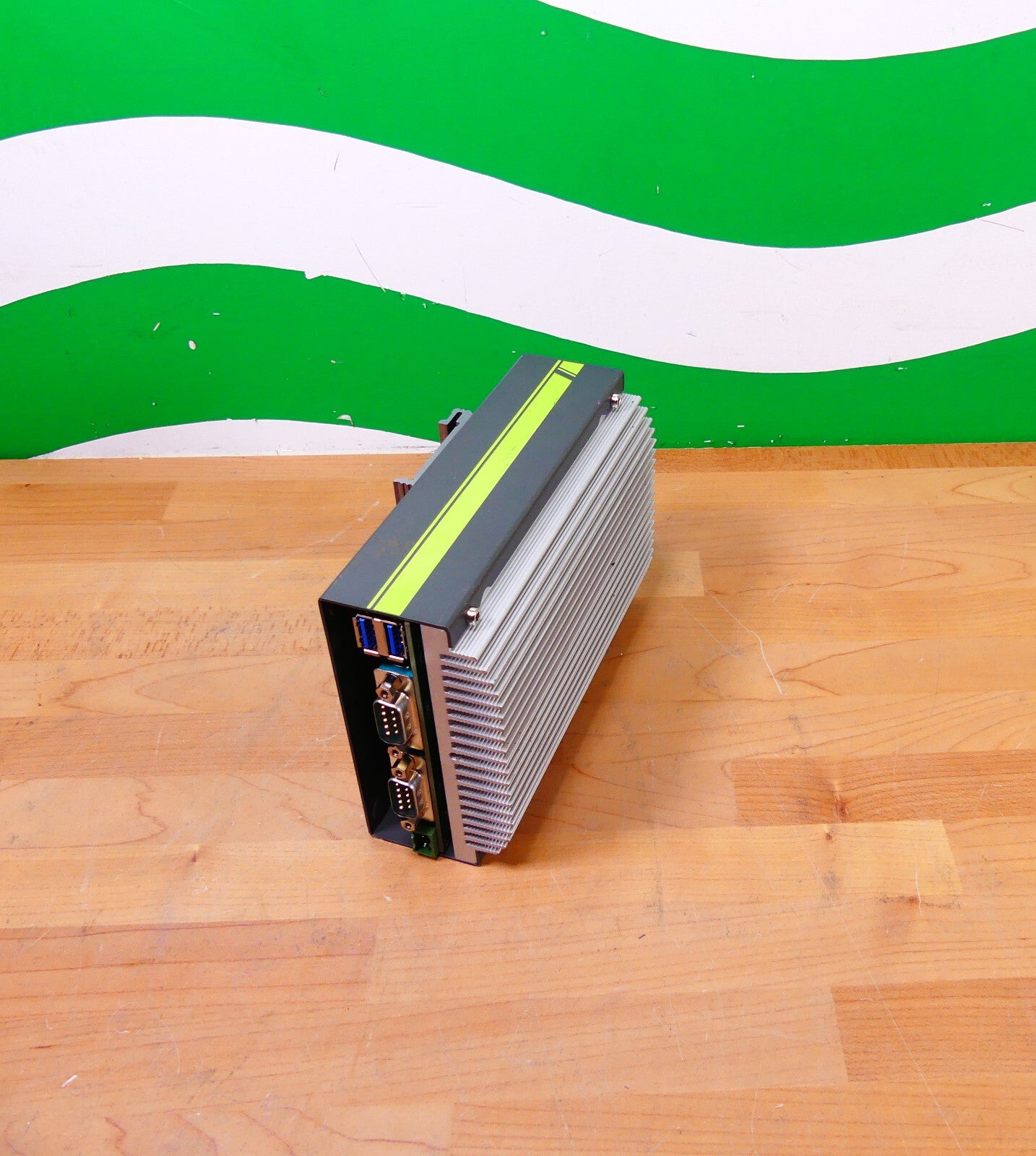 APROTECH GOLUB 3845 Box-PC Gebraucht