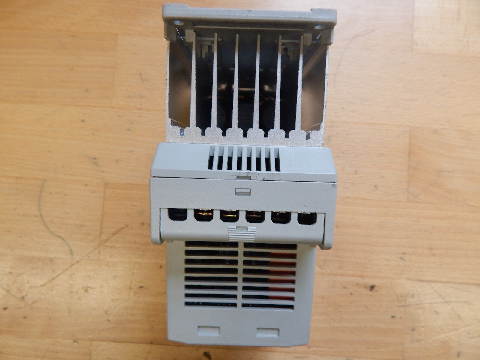 Allen Bradley 160-BA03NSF1P1 Series C 0,75KW / 1HP