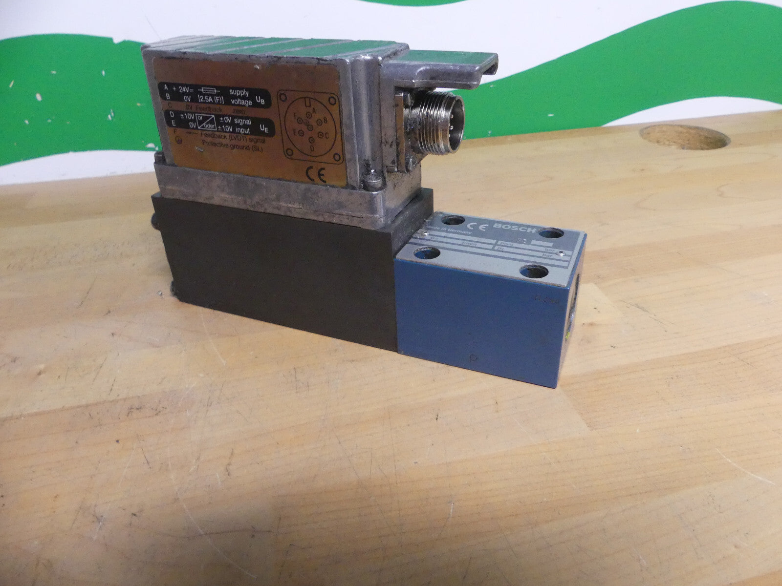 Bosch 0 811 402 073