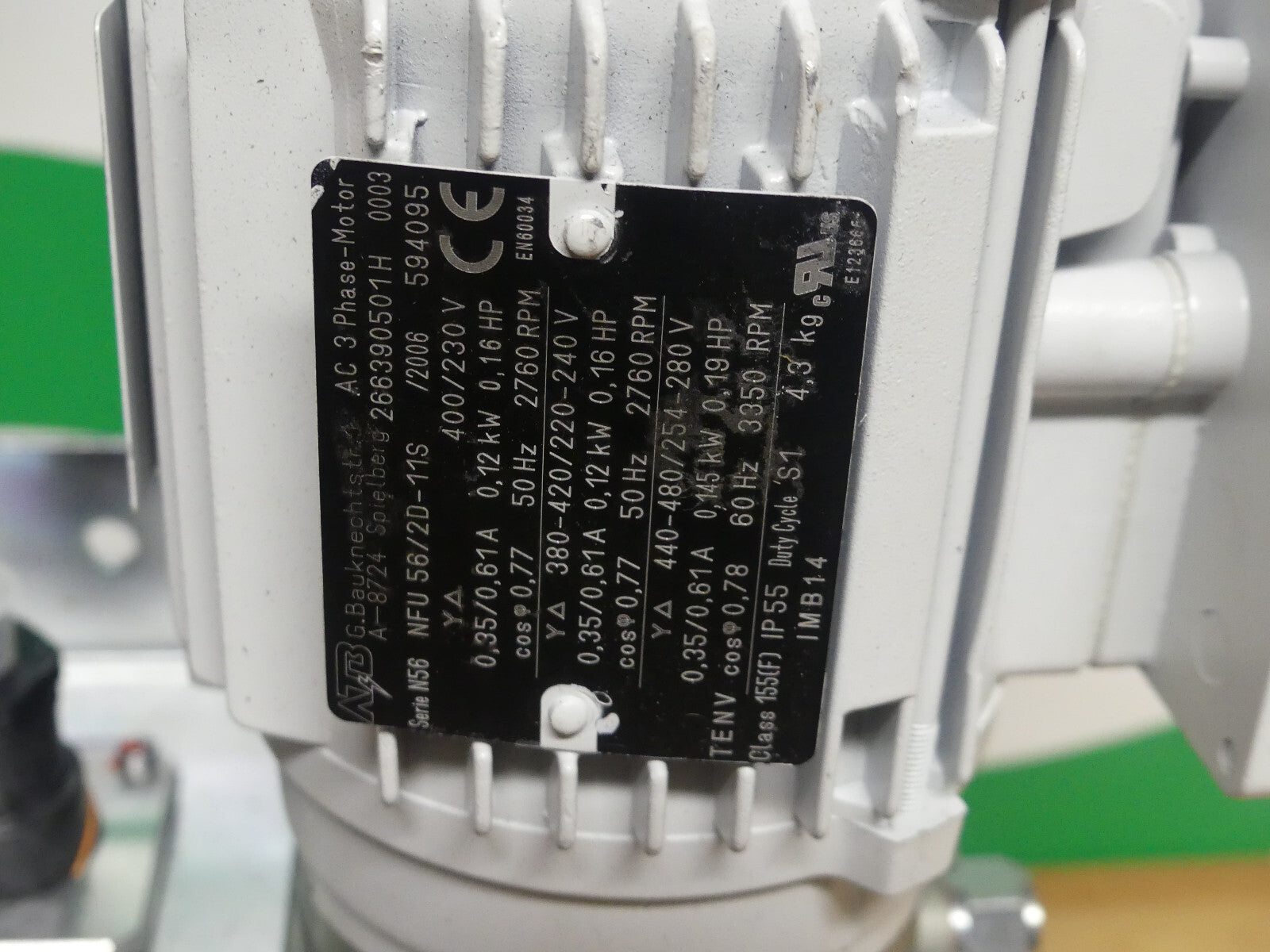 SKF  MFE2-KW6F-559-1FV  mit Kunststoffbehälter unbrnutzter s.Bilder
