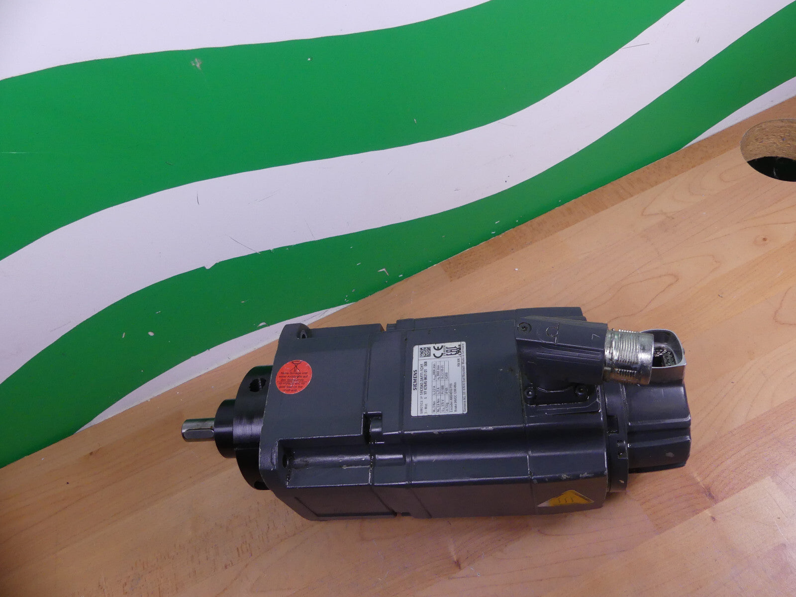 Siemens 1FK7042-2AF71-1CH1 Servomotor