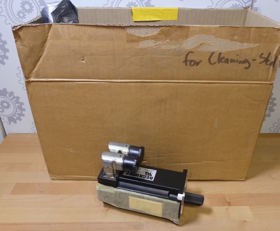 BECKHOFF AM3032-0D40-0000