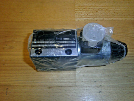 Bosch 0 710 091 282 // 0710091282 Wegeventil 315 bar Neu