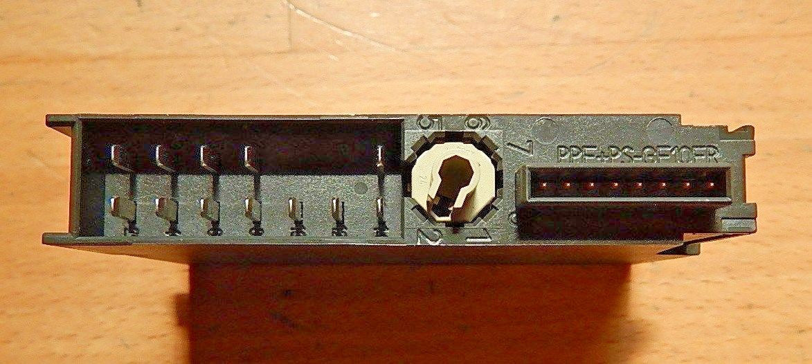 Siemens Simatic S7 6ES7 138-4CB10-0AB0 6ES7138-4CB10-0AB0 