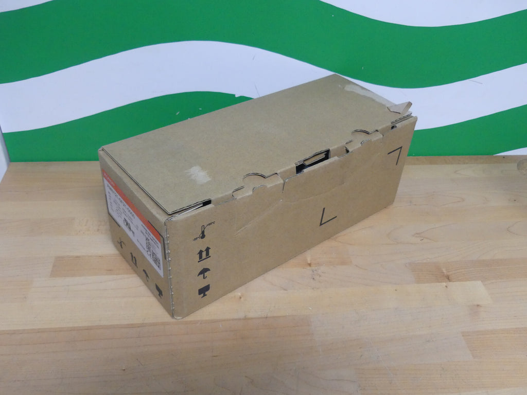 Beckhoff AM8121-0F21-0000 NEU