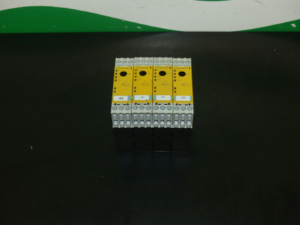 4x Siemens 3RK1205-0BE00-0AA2