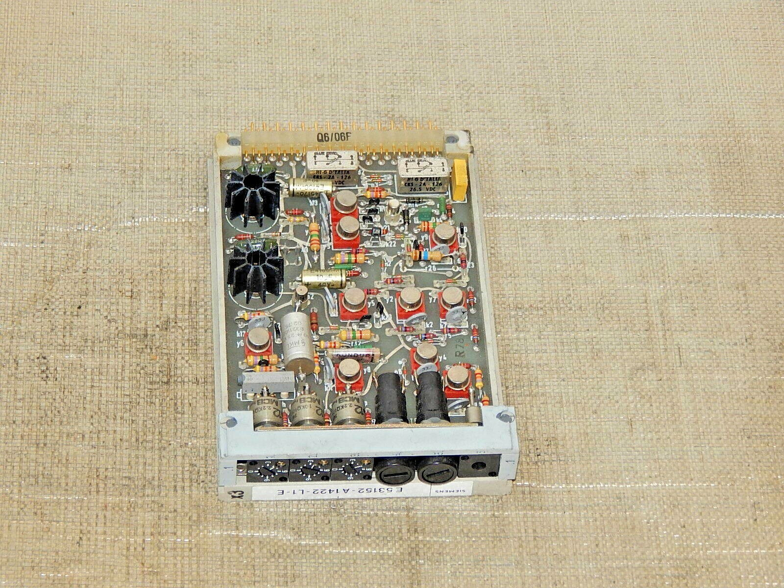 Siemens E53152-A1422-L1-E