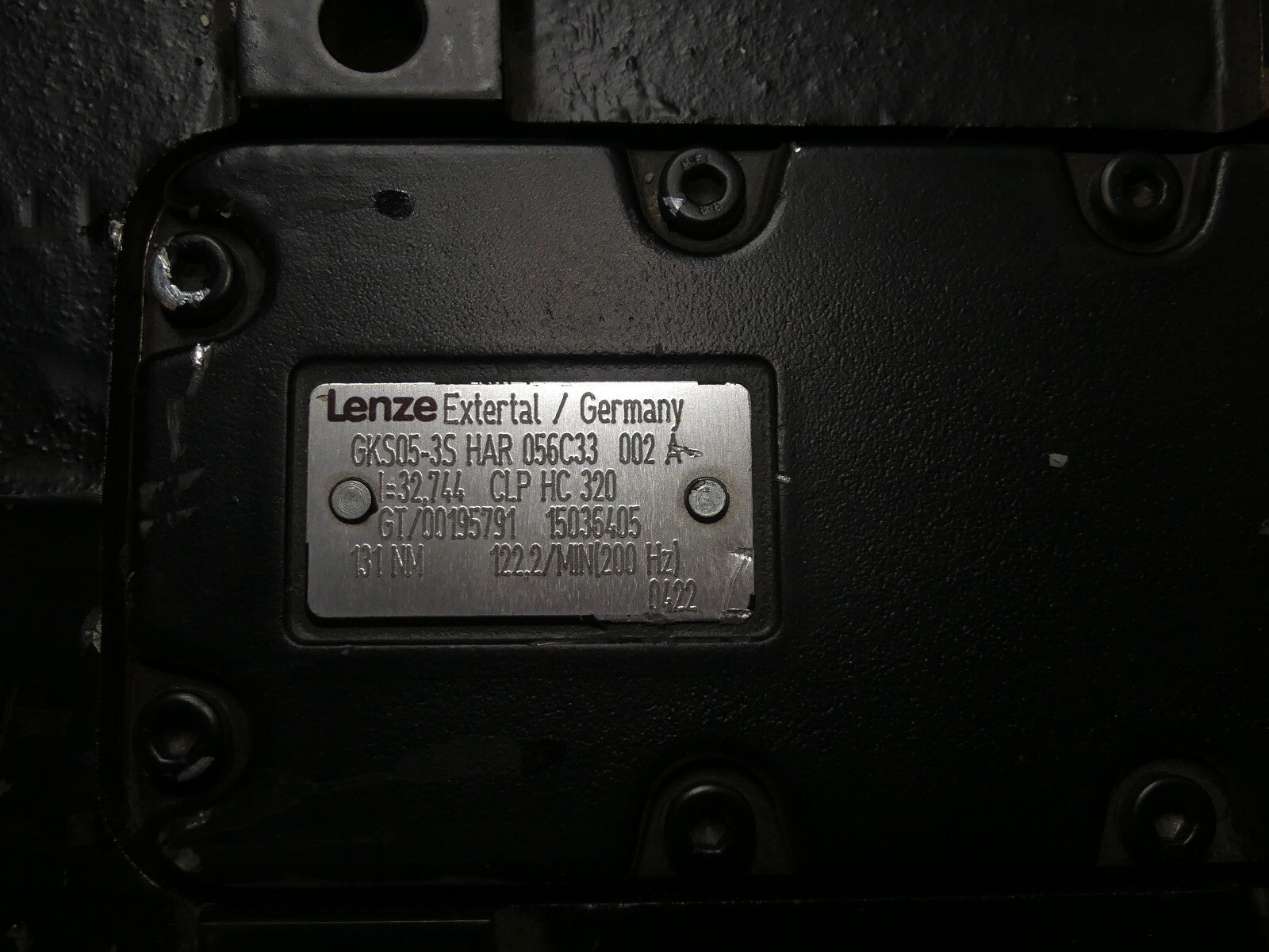 Lenze 3~Servomotor MDSKSRS056-33  inkl. Getriebe GKS05-3S HAR 056C33  002 A