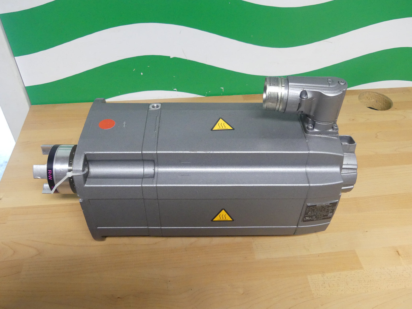 SIEMENS 1FT7086-1AF71-1BH1  1FT70861AF711BH1