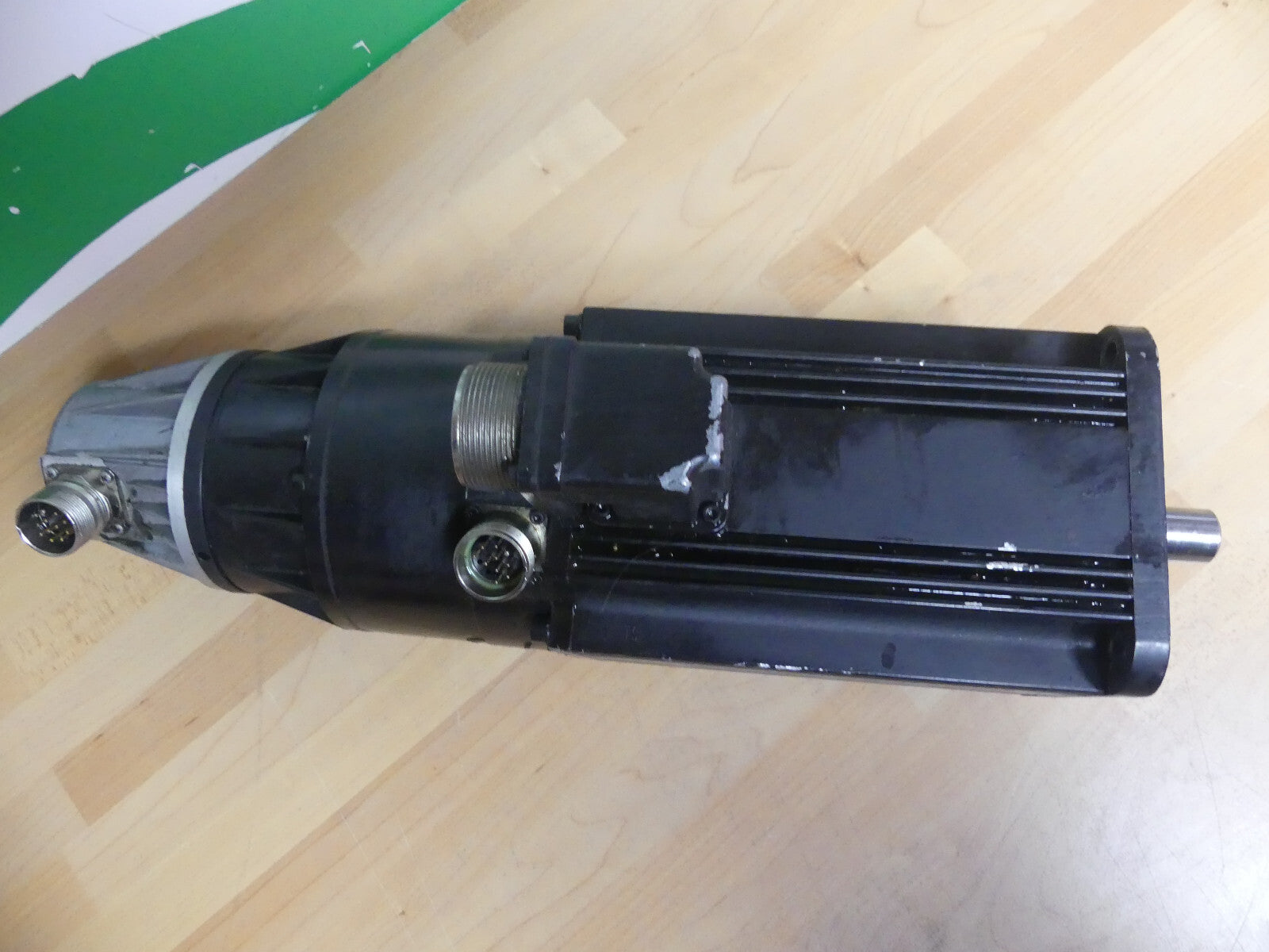 Indramat MAC071B-0-TS-4-C/095-B-1/WI518LV