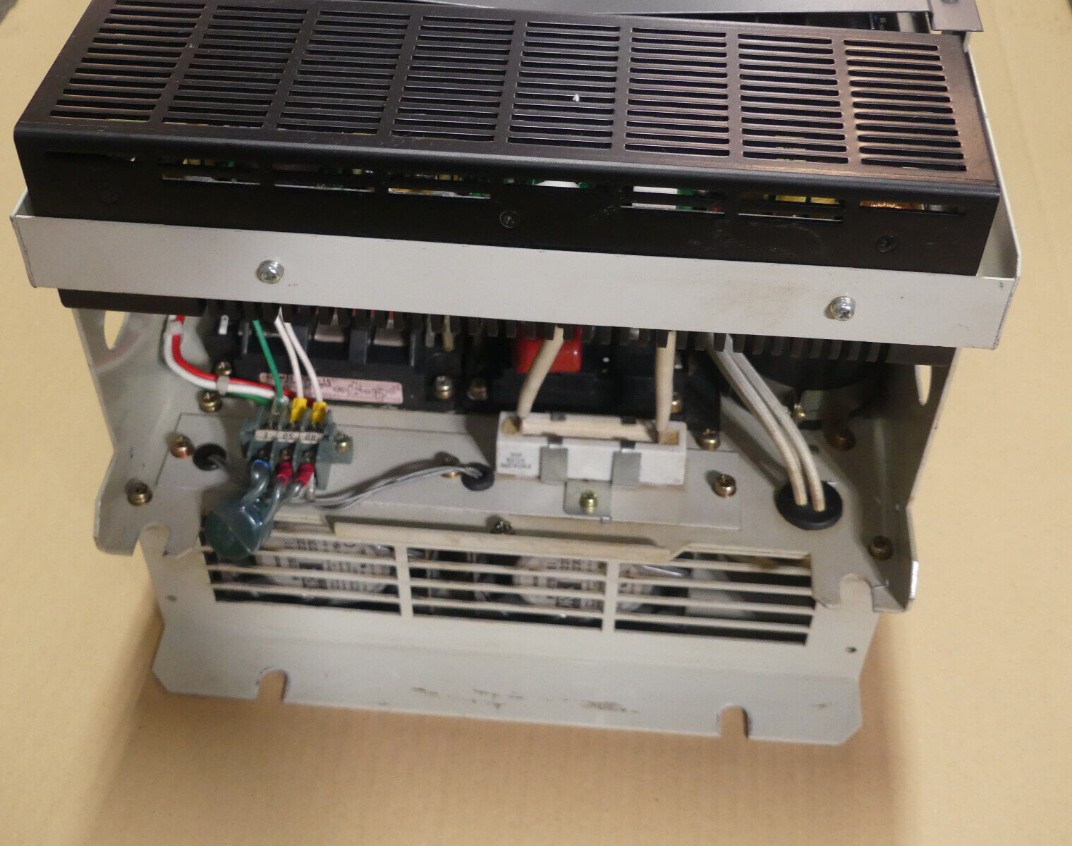Mitsubishi Achsverstärker Stromrichter FR-SF-2-11K- T  FR-SF-2-11K-T BN406U 752