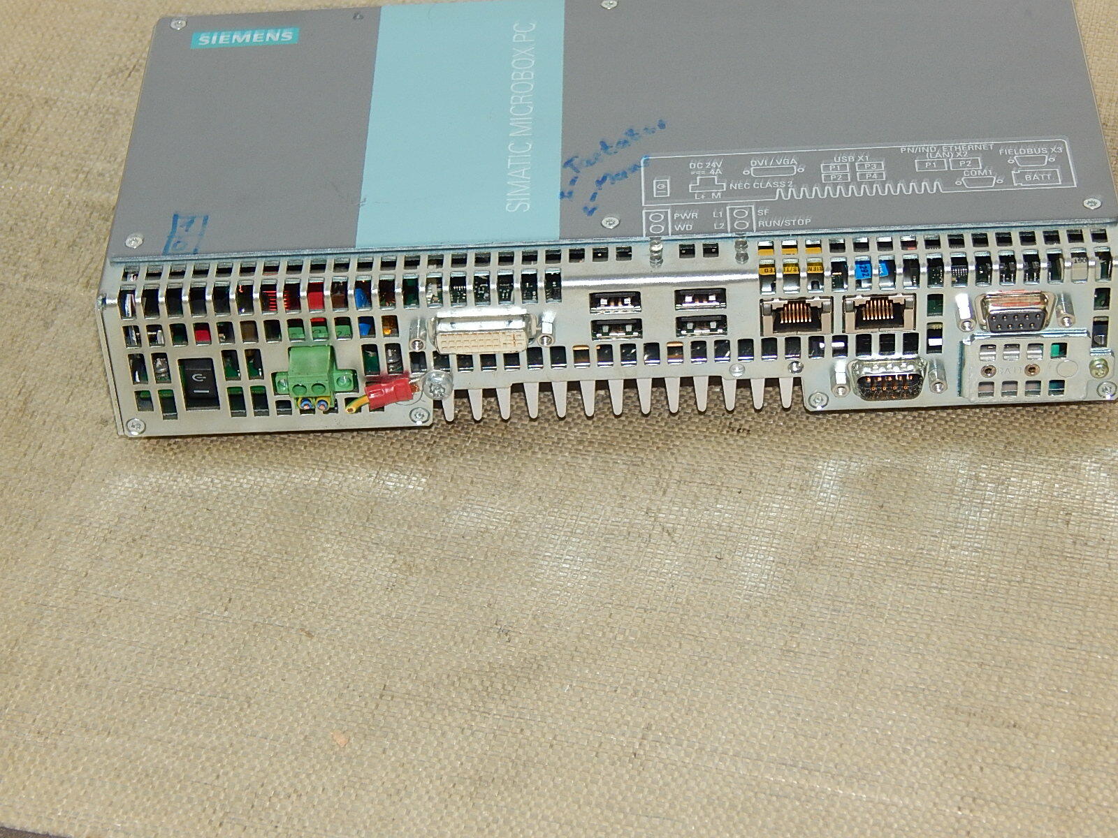 Siemens  Microbox PC 6ES7 675-1DK30-0AA0 // 6ES7675-1DK30-0AA0 IPC427C USED