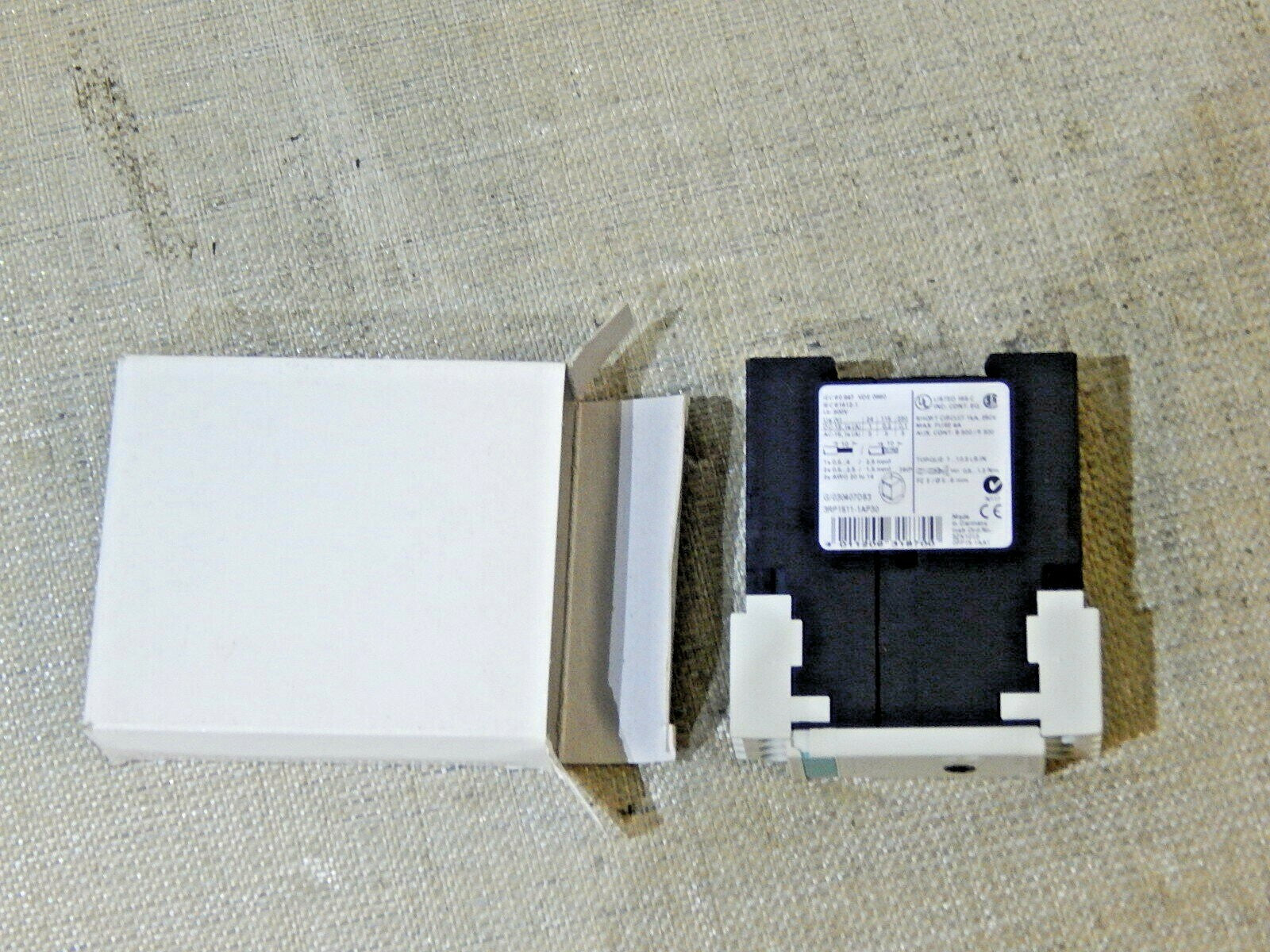  Siemens  3RP1511-1AP30 Zeitrelais