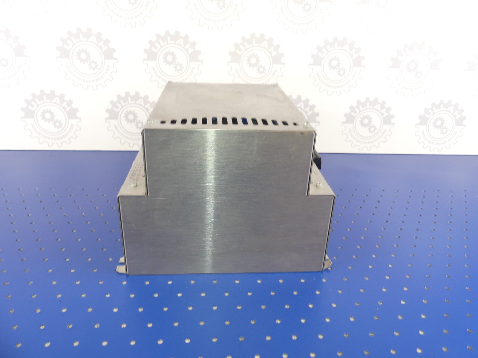Pilz PSS 3056 COMPAKT PROGRAMMABLE SAFETY CONTROLLER PSS3056 301300
