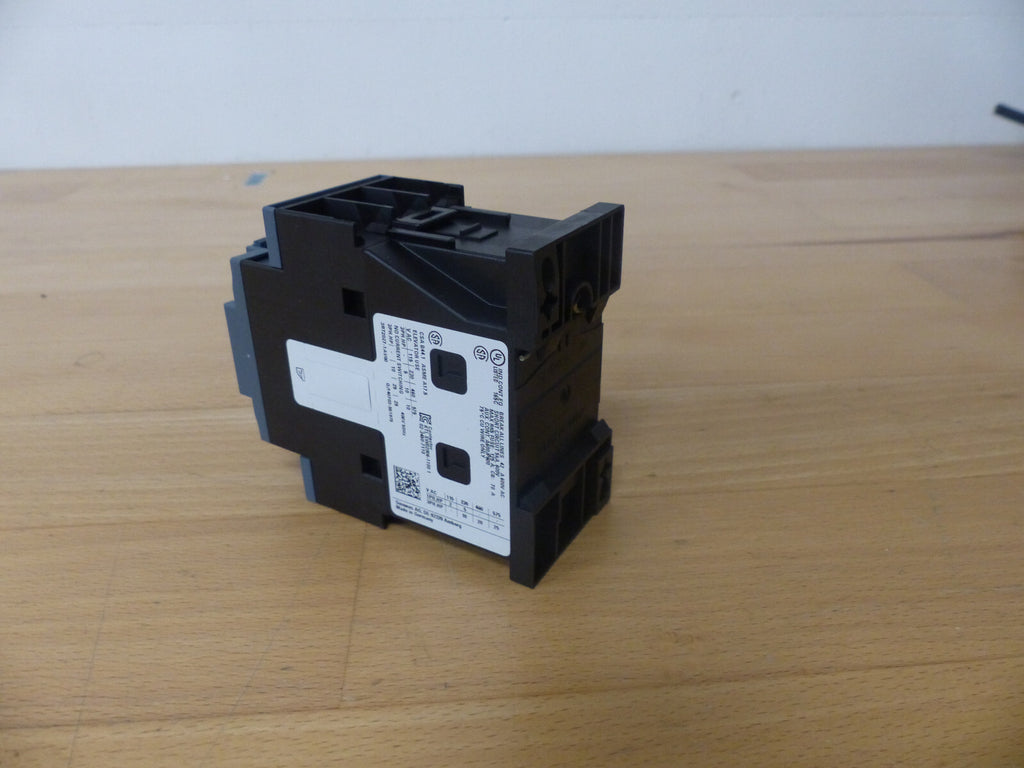 SIEMENS SIRIUS 400V 50Hz G/140703 E02