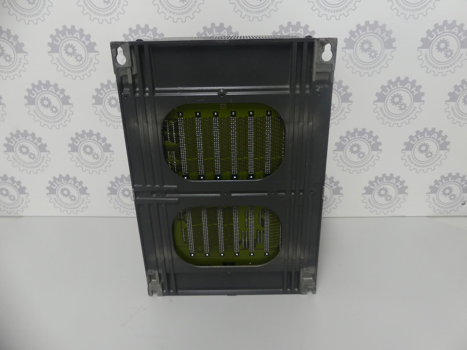 Mitsubishi FCA320HLXA-V