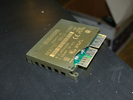 Siemens 6ES7 127-1BE00-0AB0 (leicht beschädigt) S. Bilder