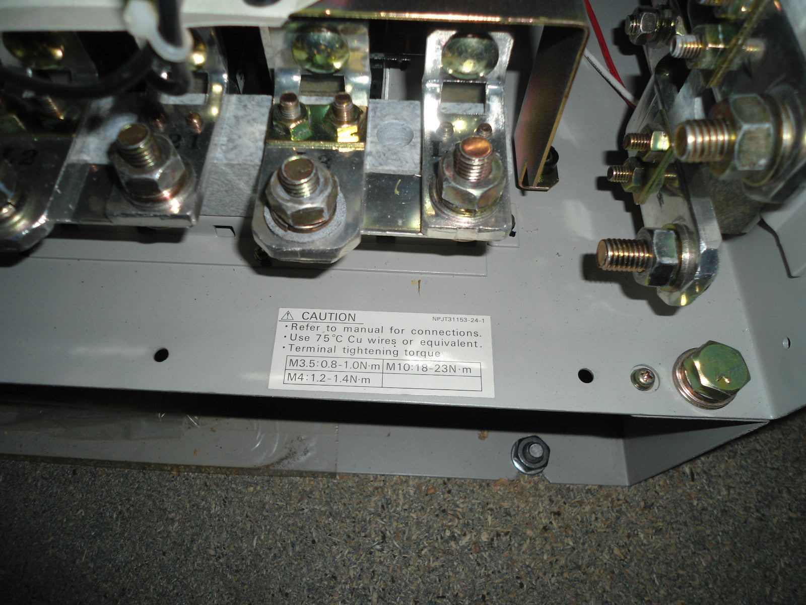 YASKAWA Varispeed Frequenzumrichter  CIMR-PSC4075   75KW