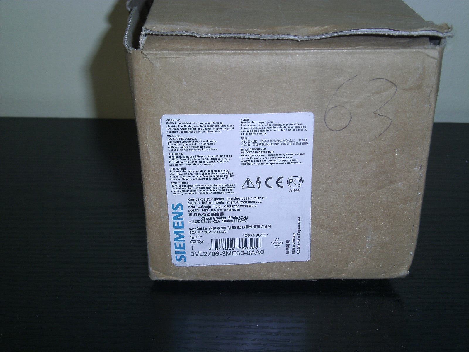 Siemens Leistungsschalter 3VL2706-3ME33-0AA0 Neu