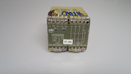 Pilz Sicherheitsschaltgerät PNOZ1 230VAC 3S1Ö  475650