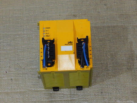 Pilz  PNOZ  po33.2p 4n/2 773631 used