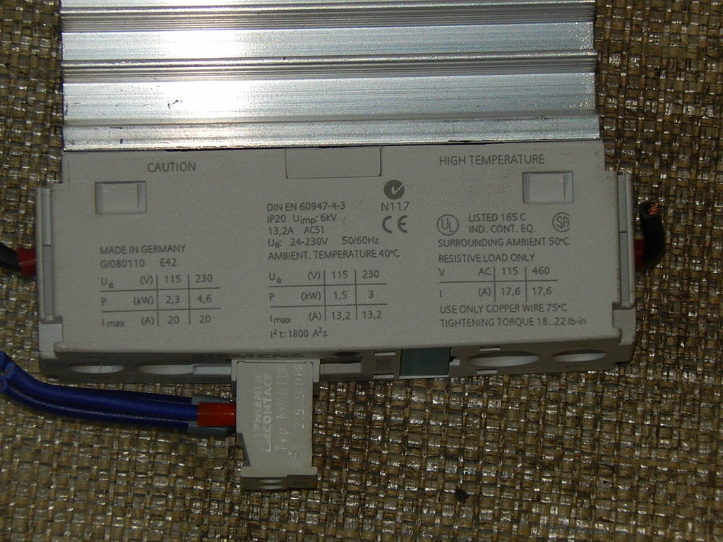 Siemens 3RF2320-1AA02  Halbleiterschütz E: 4 24VDC used
