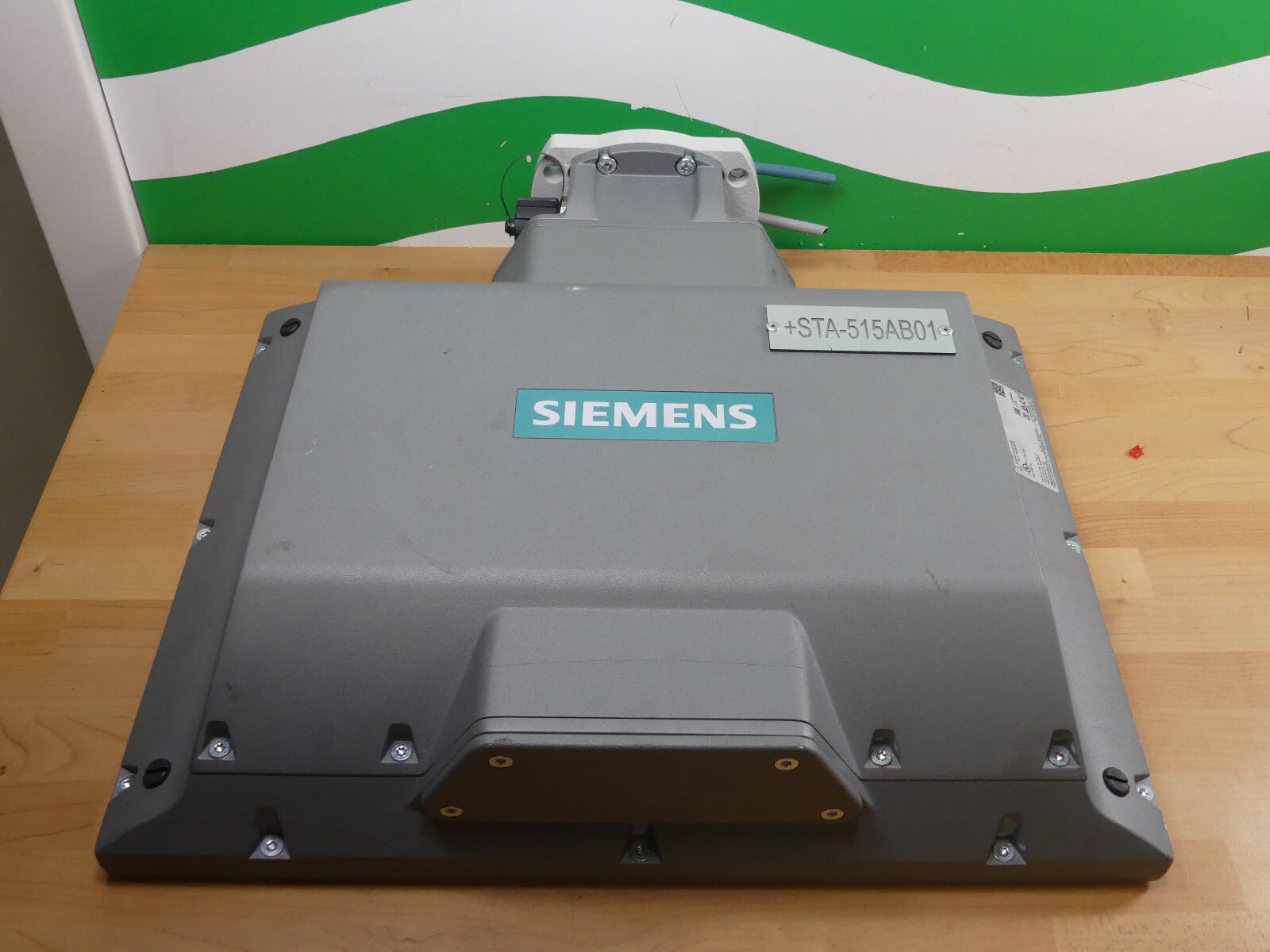 Siemens 6AV6 644-2AB01-2AX0   6AV6644-2AB01-2AX0