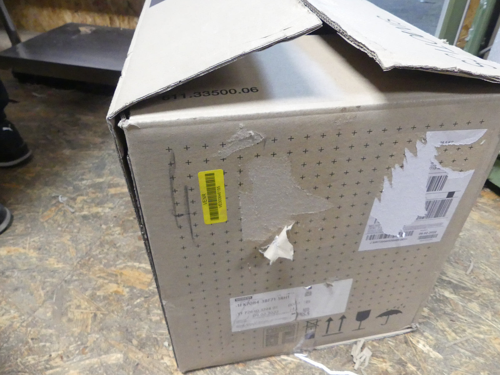 SIEMENS AC Servo Motor 1FK7084-3BF71-1RH1