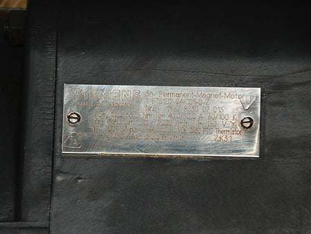 SIEMENS 3~Permanent-Magnet-Motor 1FT5102-0AC01-0-Z Used
