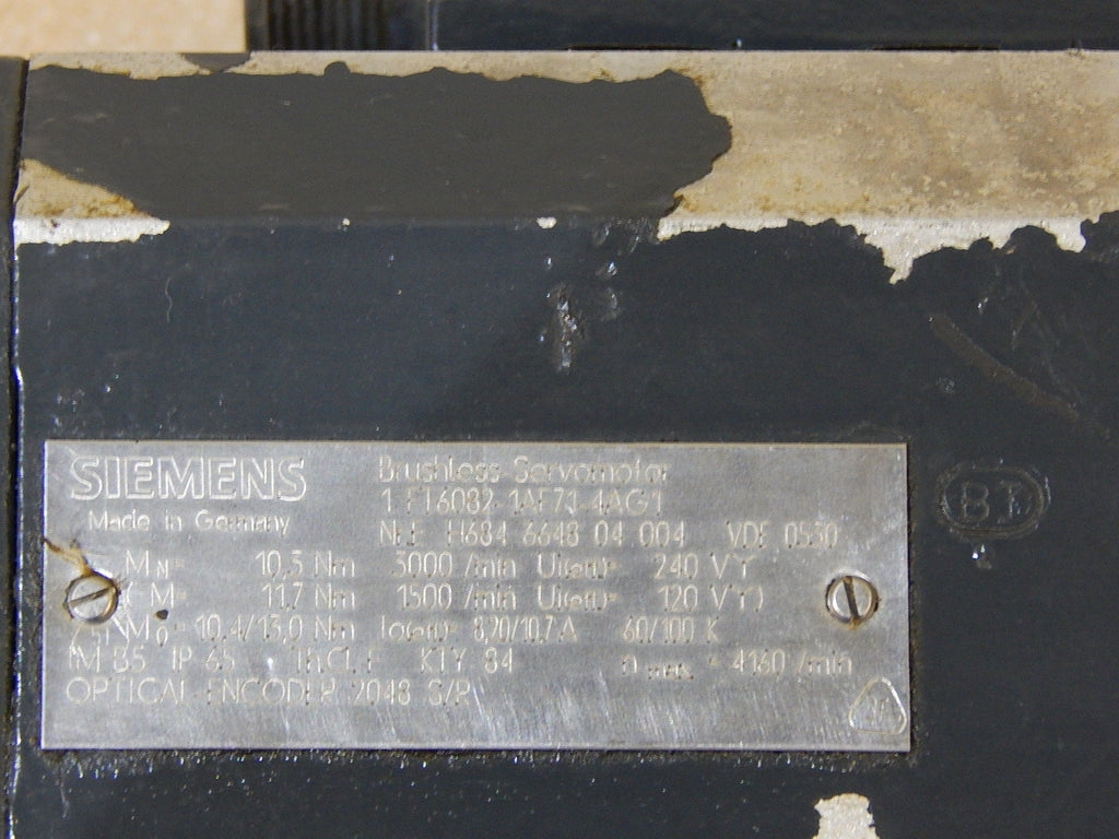 Siemens 1FT 6082-1AF71-4AG1 //1FT60821AF714AG1  Servomotor used