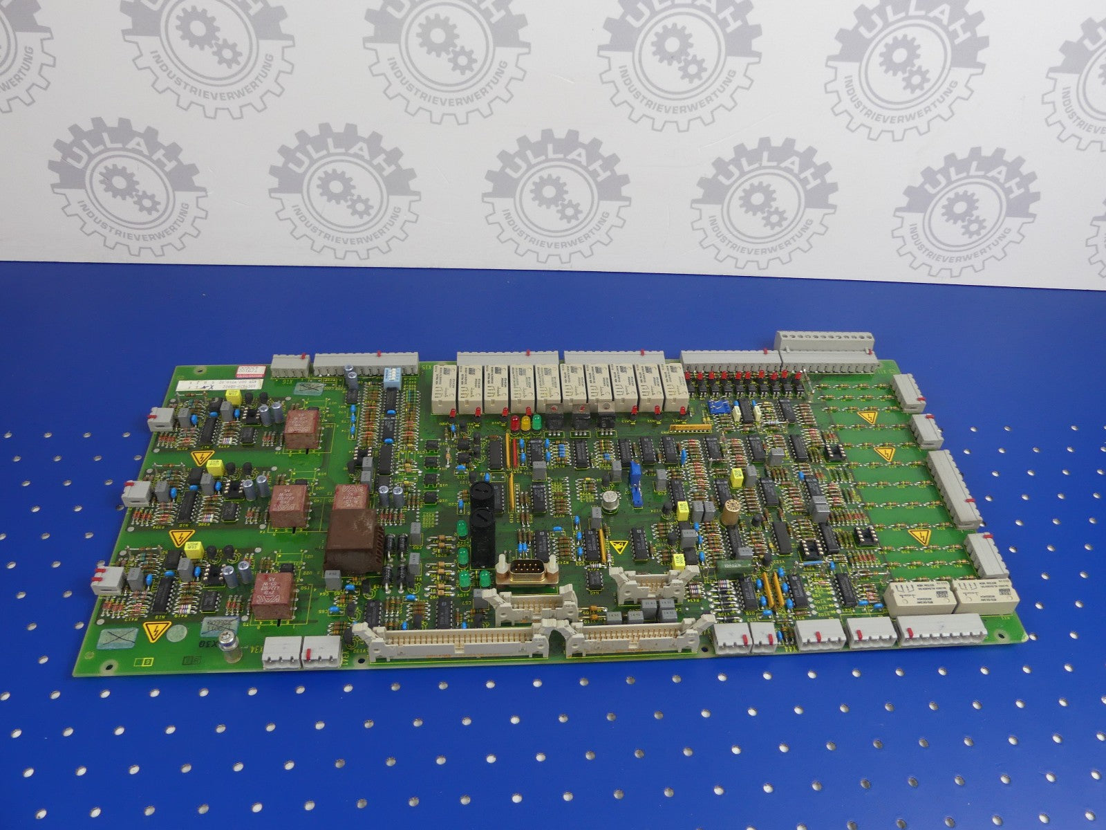 SIEMENS  6SC9830-0BA02