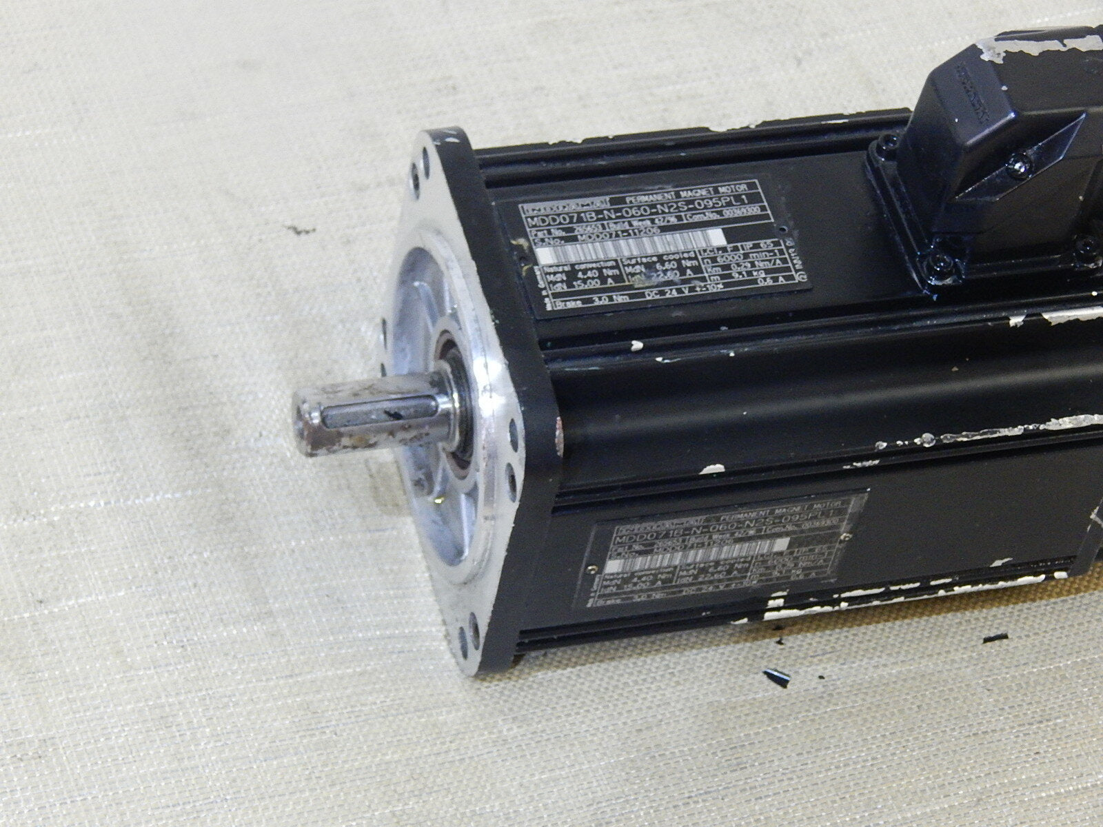 INDRAMAT MDD071B-N-060-N2S-095PL1 Permanent Magnet Motor 6000/min  used