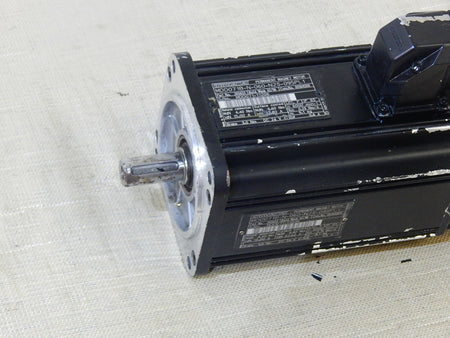 INDRAMAT MDD071B-N-060-N2S-095PL1 Permanent Magnet Motor 6000/min  used