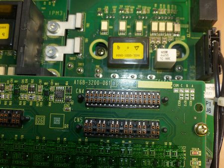 FANUC ServoAmplifier  A20B-2101-0230/ 04C / A16-3200-0610/11E s.Bilder